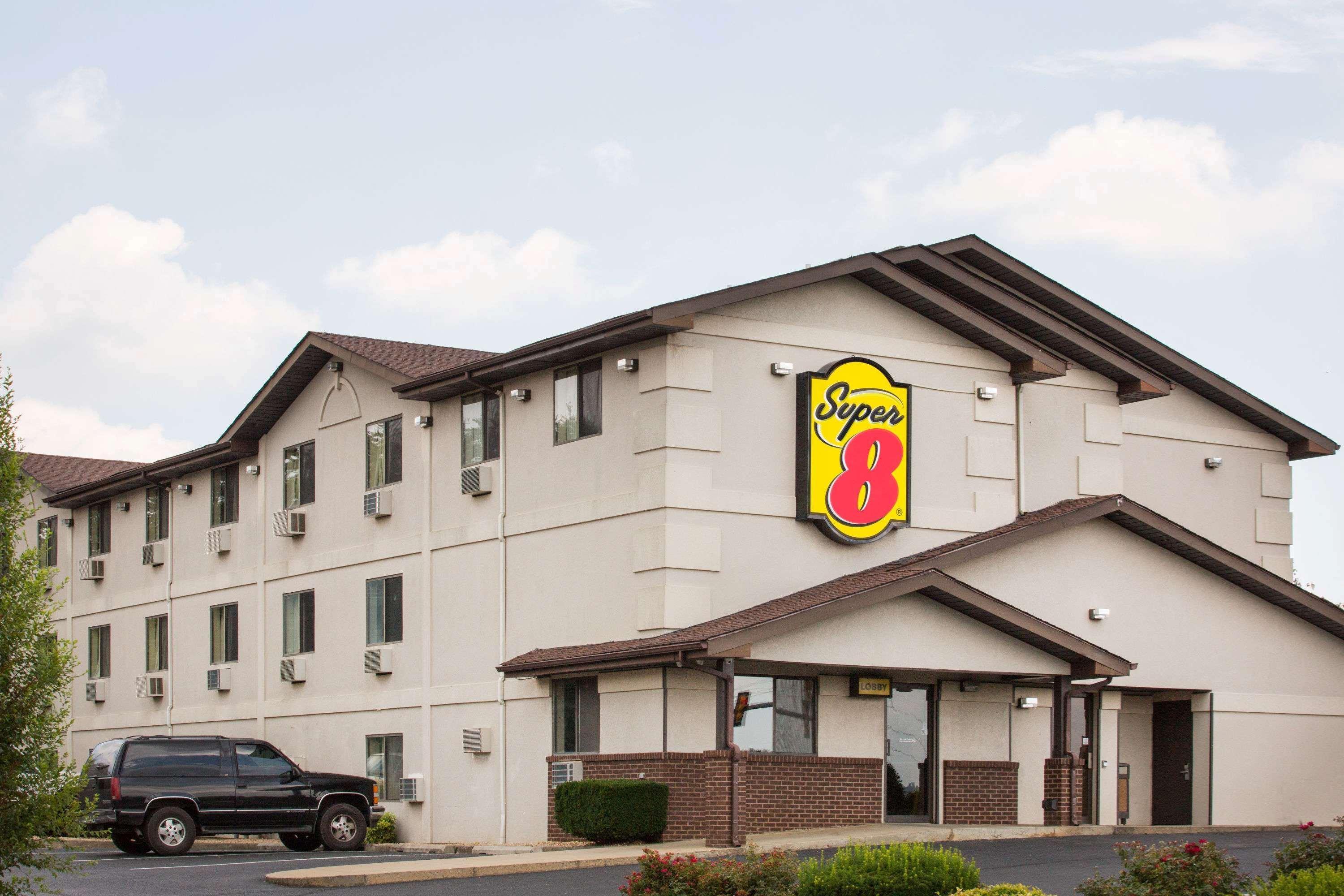 Hotel Super 8 By Wyndham Lexington Va Exterior foto
